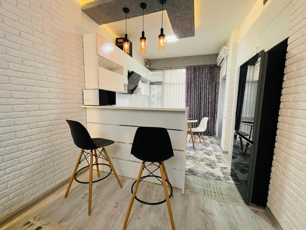 Yas Apartment Samarkand Exteriör bild
